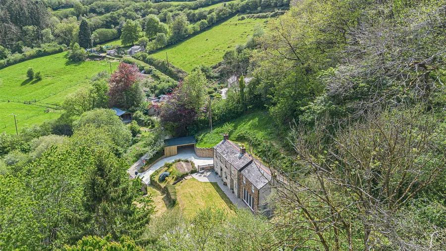 Property Image 12