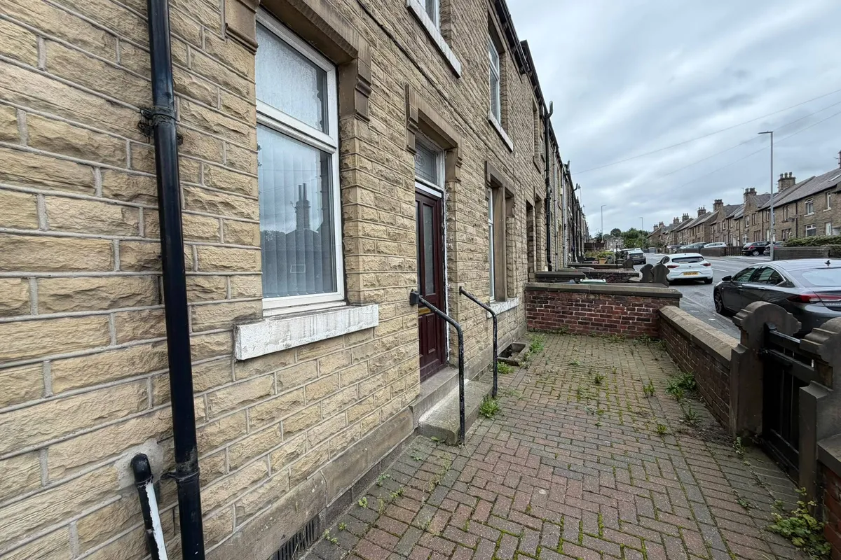 Blackmoorfoot Road, Crosland Moor, Huddersfield