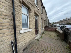 Blackmoorfoot Road, Crosland Moor, Huddersfield photo