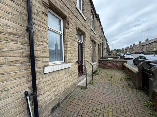 Blackmoorfoot Road, Crosland Moor, Huddersfieldphoto