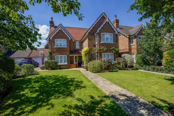 Bainbridge Close, Richmond TW10