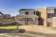 Eastcote Drive Harpenden AL5 photo 1