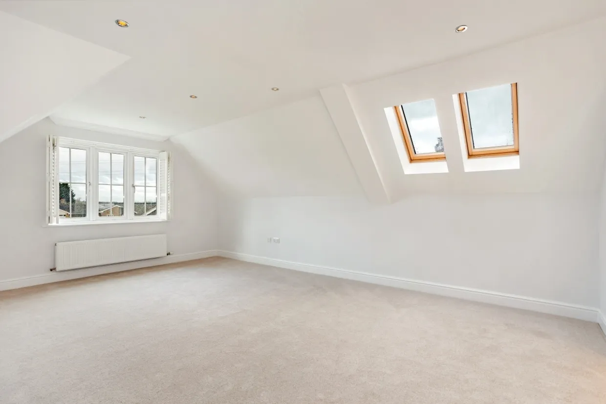 Finchampstead Road, Wokingham RG41 photo 5