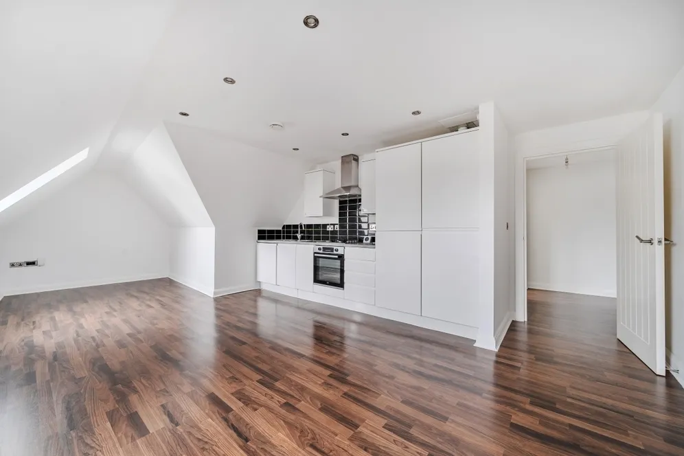 331 Uxbridge Road Rickmansworth WD3 photo 6