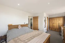 Eastcote Drive Harpenden AL5 photo 7