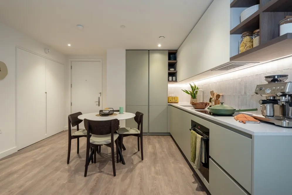 The Maple, 10 Aviator Drive, London, NW2 photo 9