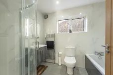 Eastcote Drive Harpenden AL5 photo 10