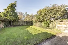 Eastcote Drive Harpenden AL5 photo 12