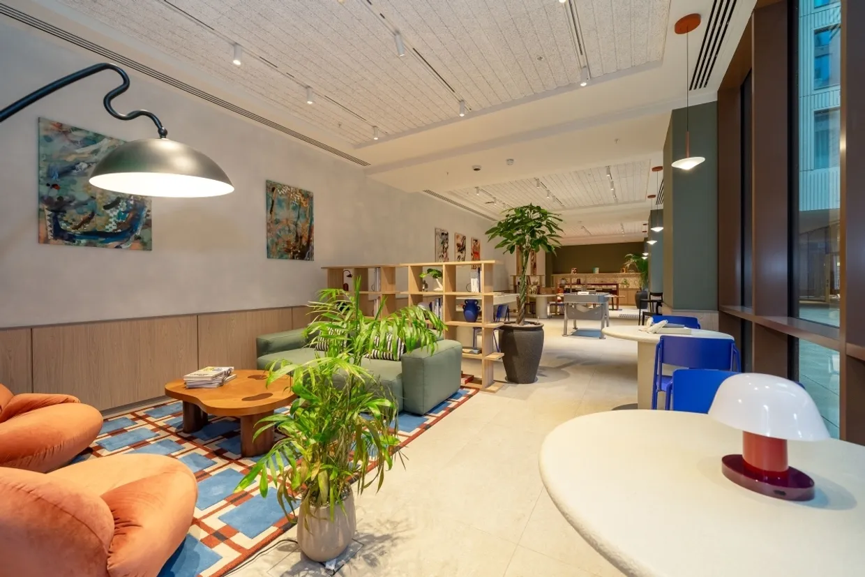 The Maple, 10 Aviator Drive, London, NW2 photo 17