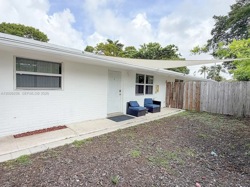1827 SW 21st St, Fort Lauderdale, FL 33315