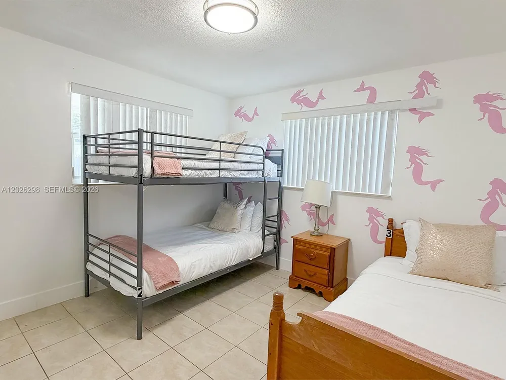 1827 SW 21st St, Fort Lauderdale, FL 33315