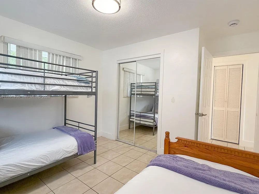 1827 SW 21st St, Fort Lauderdale, FL 33315