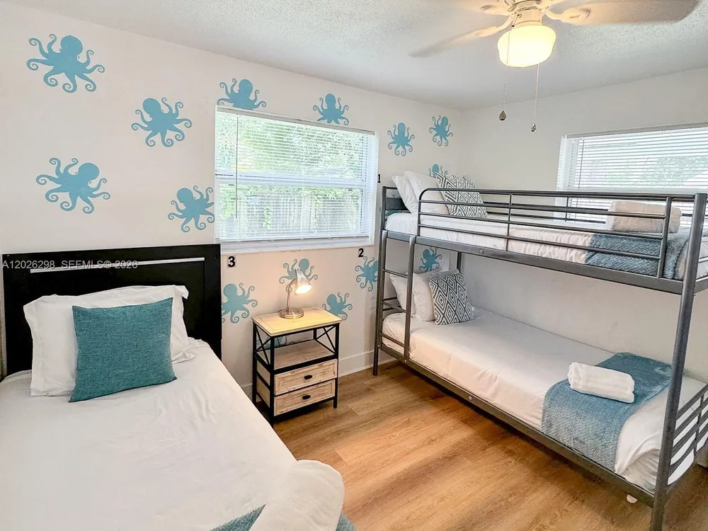 1827 SW 21st St, Fort Lauderdale, FL 33315