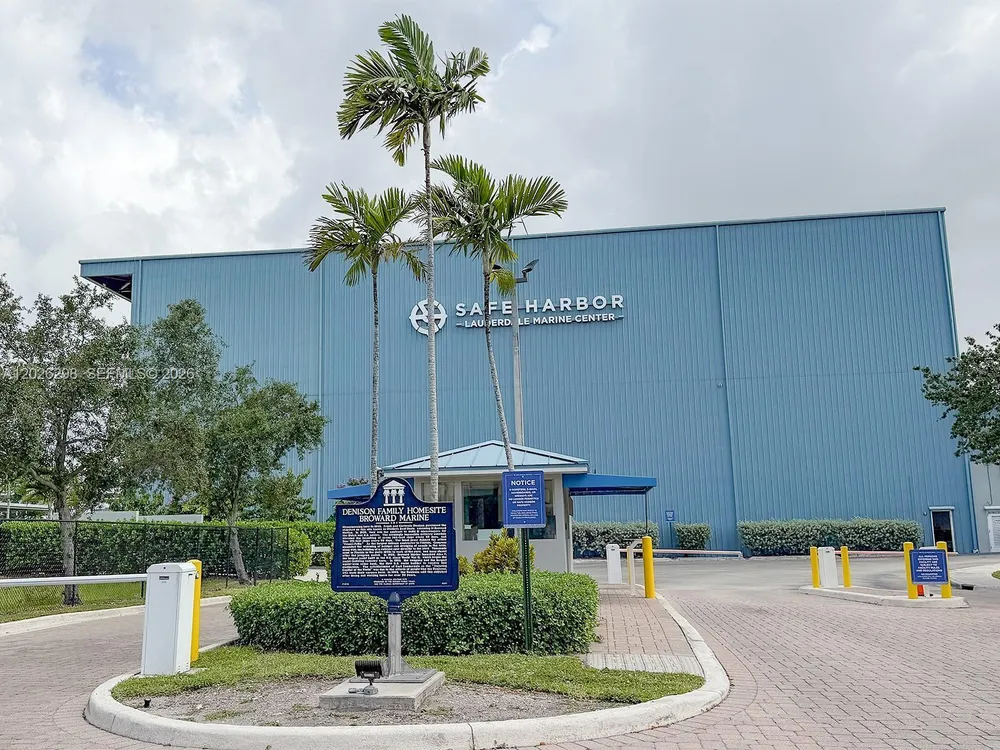 1827 SW 21st St, Fort Lauderdale, FL 33315