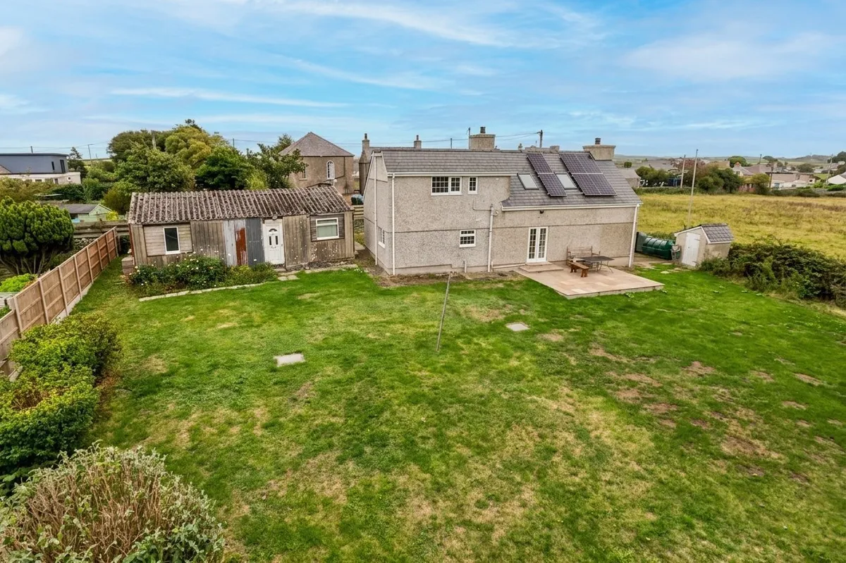 Llanfachraeth, Holyhead, Isle of Anglesey, LL65
