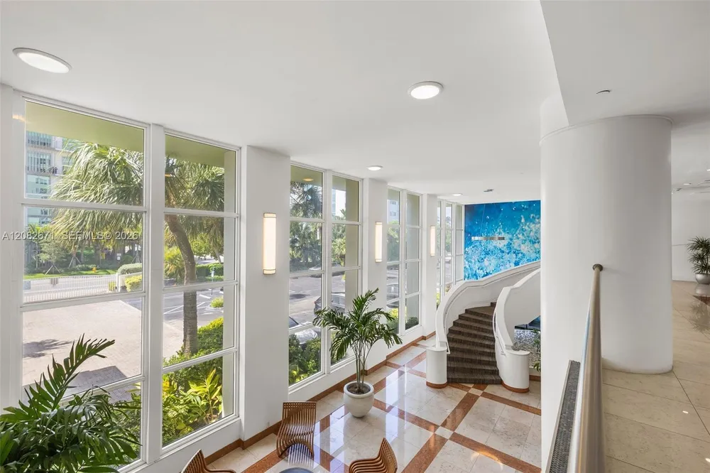 10350 W Bay Harbor Dr, Bay Harbor Islands, FL 33154