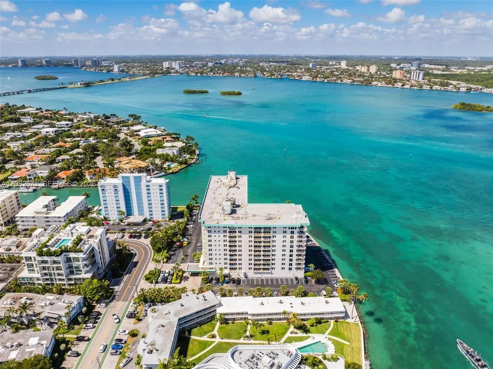10350 W Bay Harbor Dr, Bay Harbor Islands, FL 33154