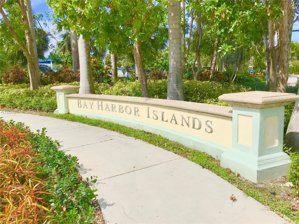 10350 W Bay Harbor Dr, Bay Harbor Islands, FL 33154
