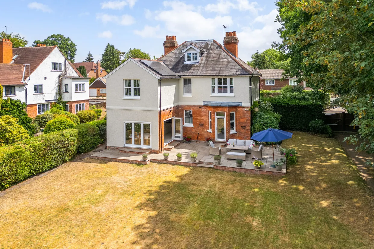 Church Avenue, Farnborough, GU14 photo 1