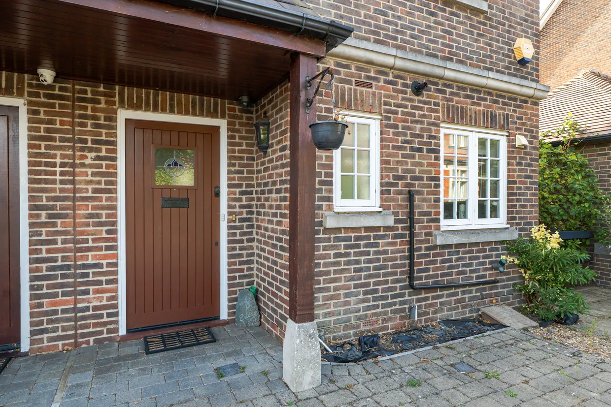 Upper Lodge Way, Coulsdon, CR5 photo 15