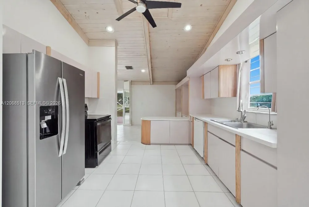 7300 Corkwood Terrace, Tamarac, FL 33321