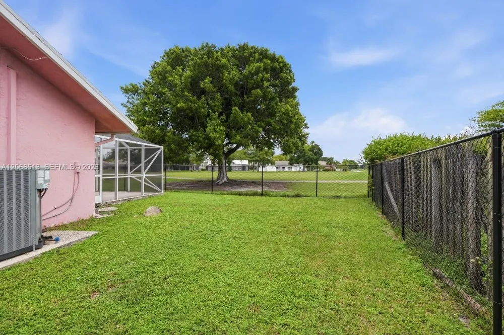 7300 Corkwood Terrace, Tamarac, FL 33321