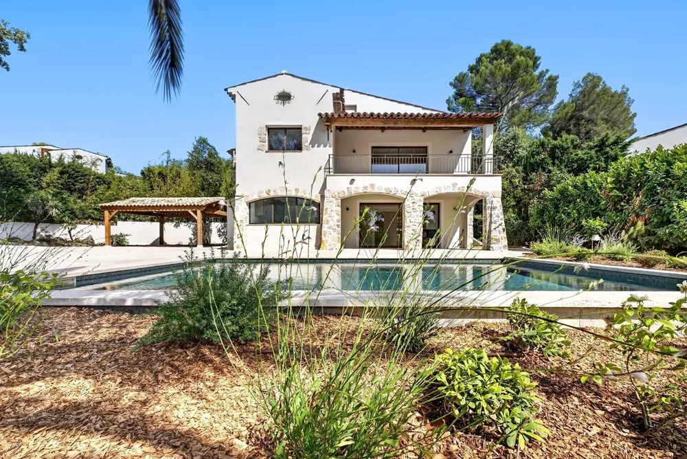 Mougins, 06370, France