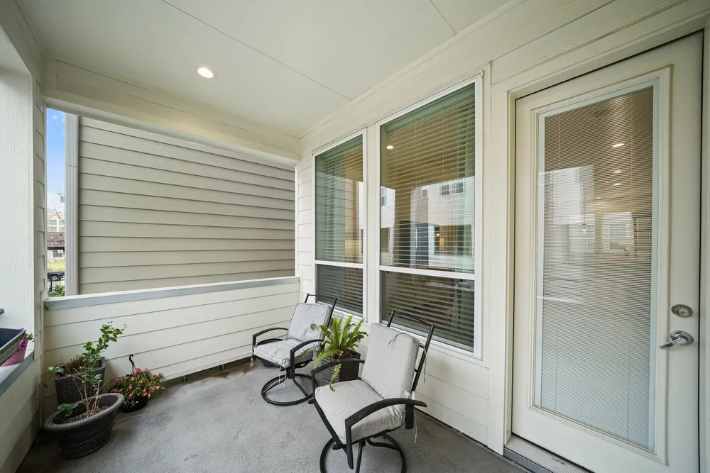 2709 Clinton Dr, Houston, TX 77020
