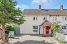 Gillam Way, Rainham