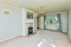High Street, Sutton Veny, Warminster