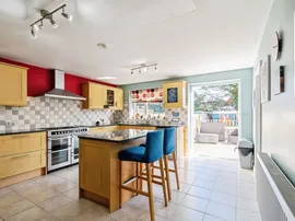 Westbrook Close, Chippenham thumb 3