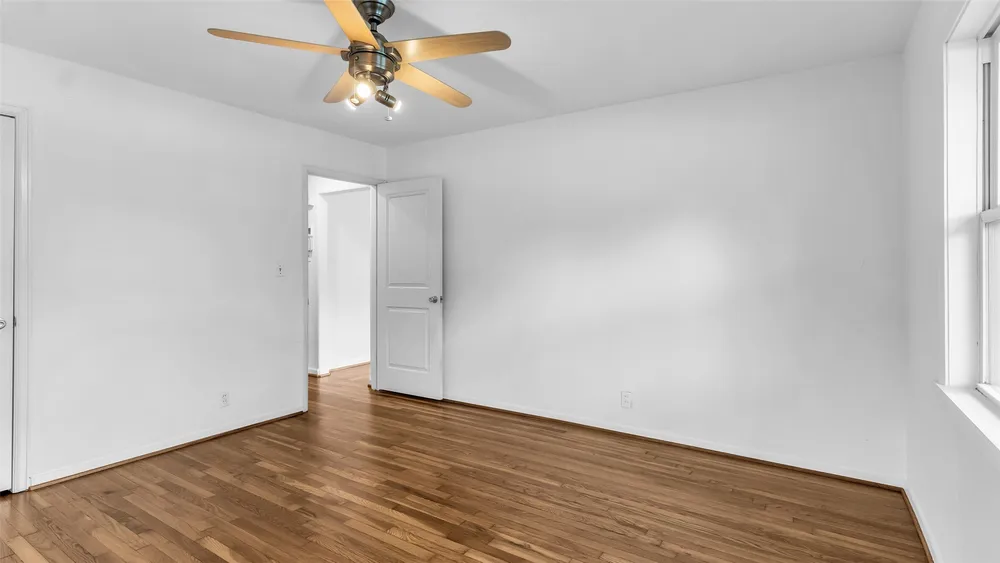 4417 Willowbend Boulevard, Houston, TX 77035