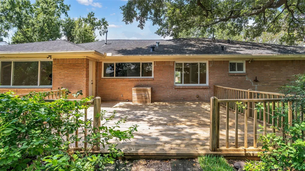 4417 Willowbend Boulevard, Houston, TX 77035