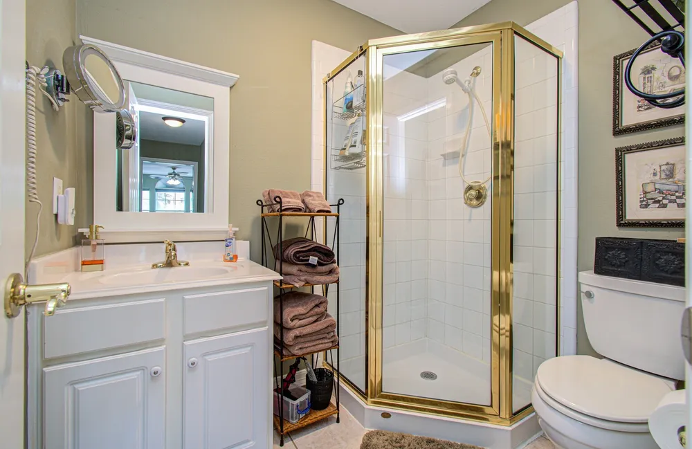2214 W Holcombe Blvd, Houston, TX 77030