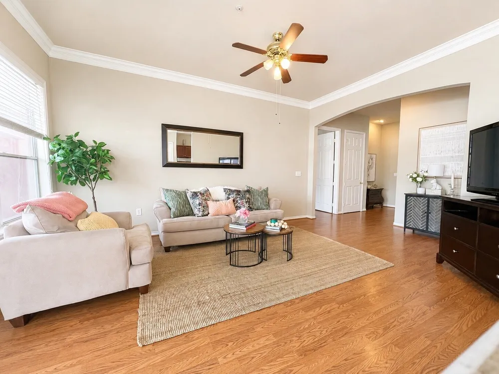 2400 McCue Rd, Houston, TX 77056