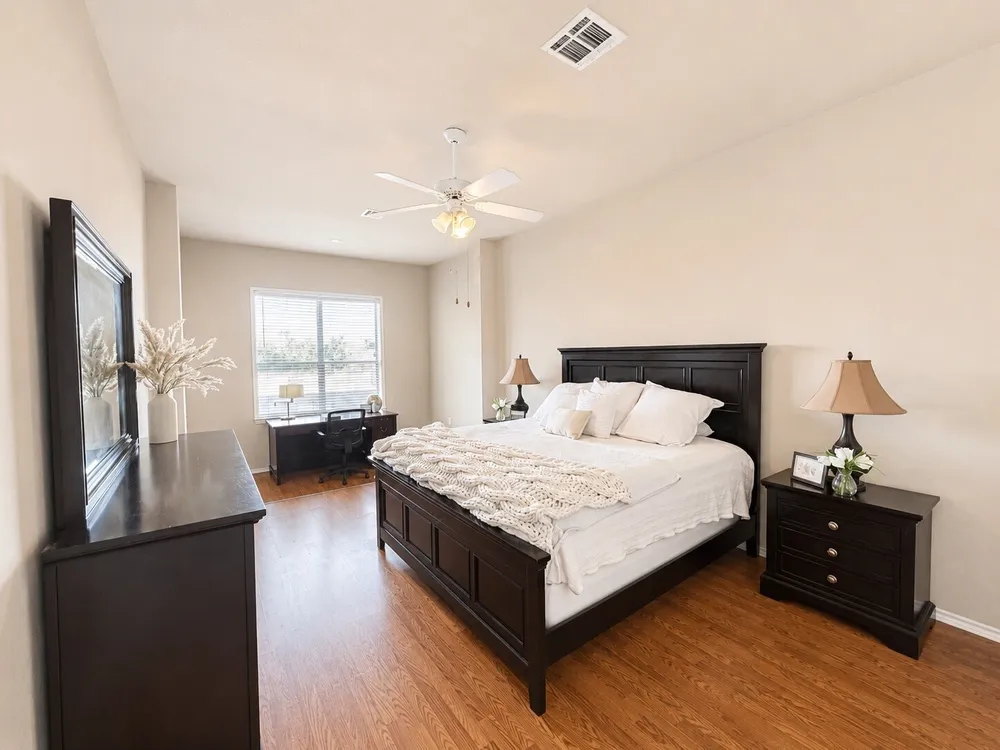 2400 McCue Rd, Houston, TX 77056