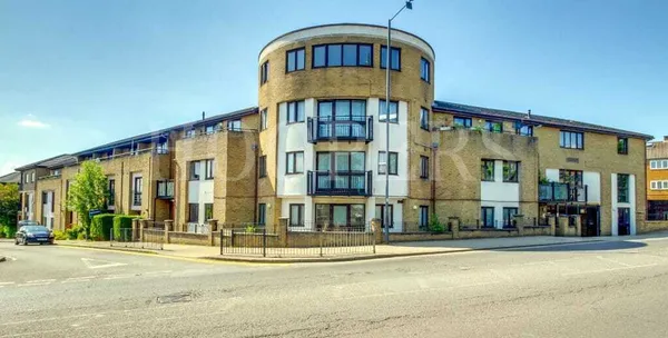 Neasden Lane, London, NW10