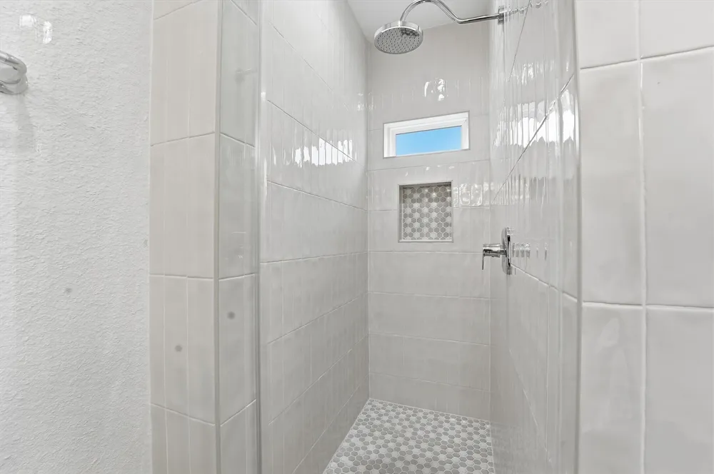 2825 De Soto St, Houston, TX 77091
