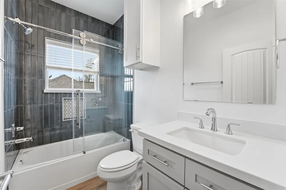 2825 De Soto St, Houston, TX 77091