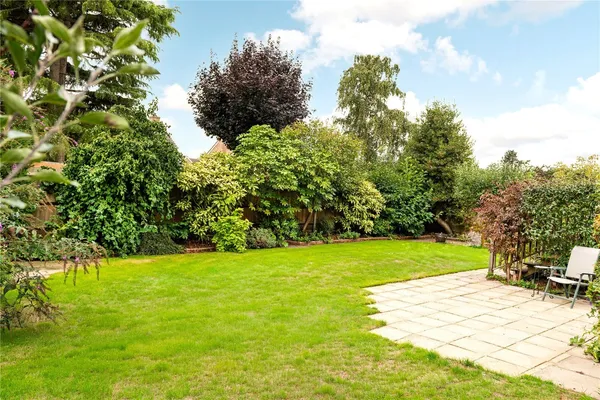 Orchard Lane, Woodnewton, PE8 photo 17