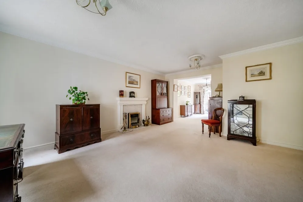 Shenstone Park, London Road SL5 photo 2