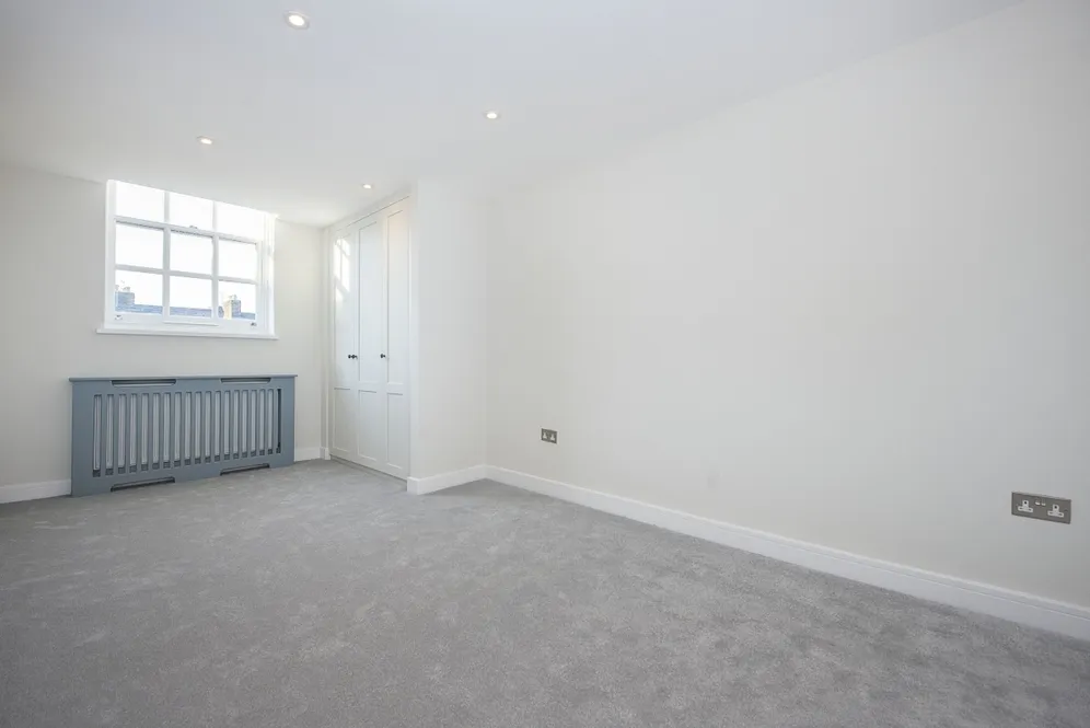 Hampton Road, Teddington, TW11 photo 5