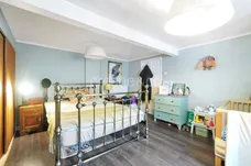 Stapleton Hall Road London N4 photo 7