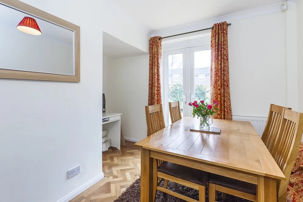 Blessington Close, SE13 photo 3