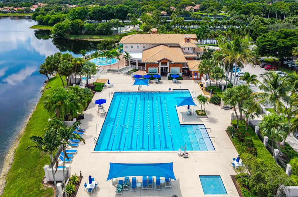 21692 Cromwell Circle, Boca Raton, FL 33486
