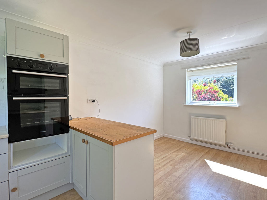 Ridgeway Close, Sidbury Image 3