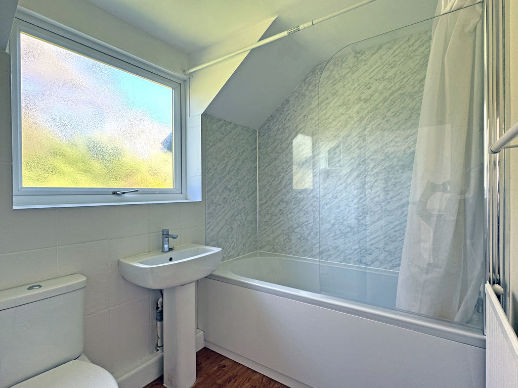Ridgeway Close, Sidbury Image 11