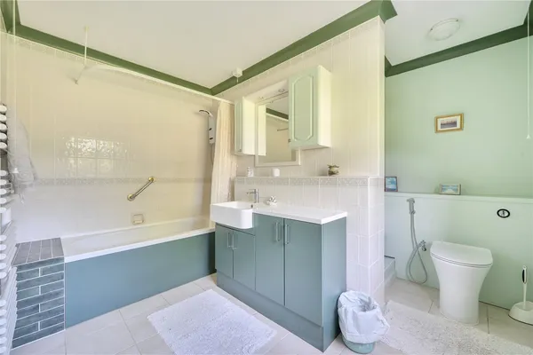 West Milton, Bridport, DT6 photo 13