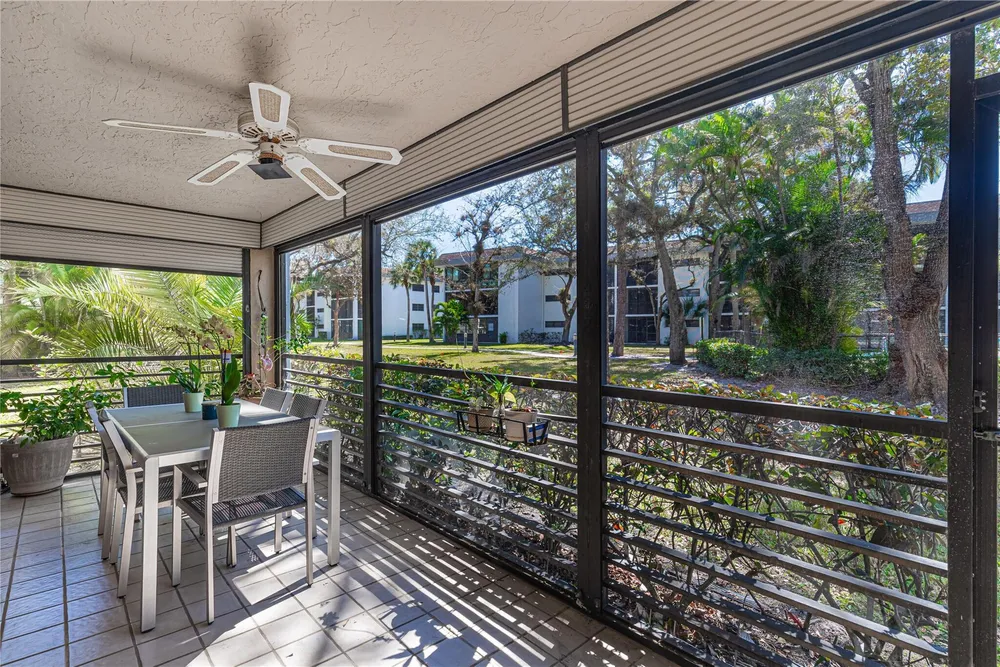 7653 NW 79th Ave, Tamarac, FL 33321