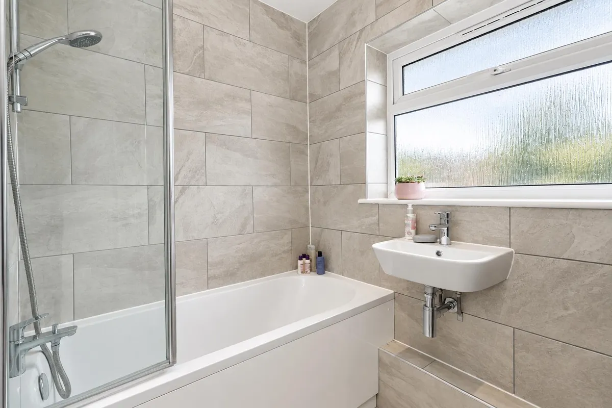 Gadebridge Road, Hemel Hempstead, Hertfordshire, HP1 3EP